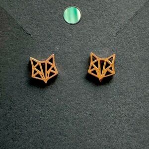 2/$15 🦊 rose gold coloured fox stud earrings